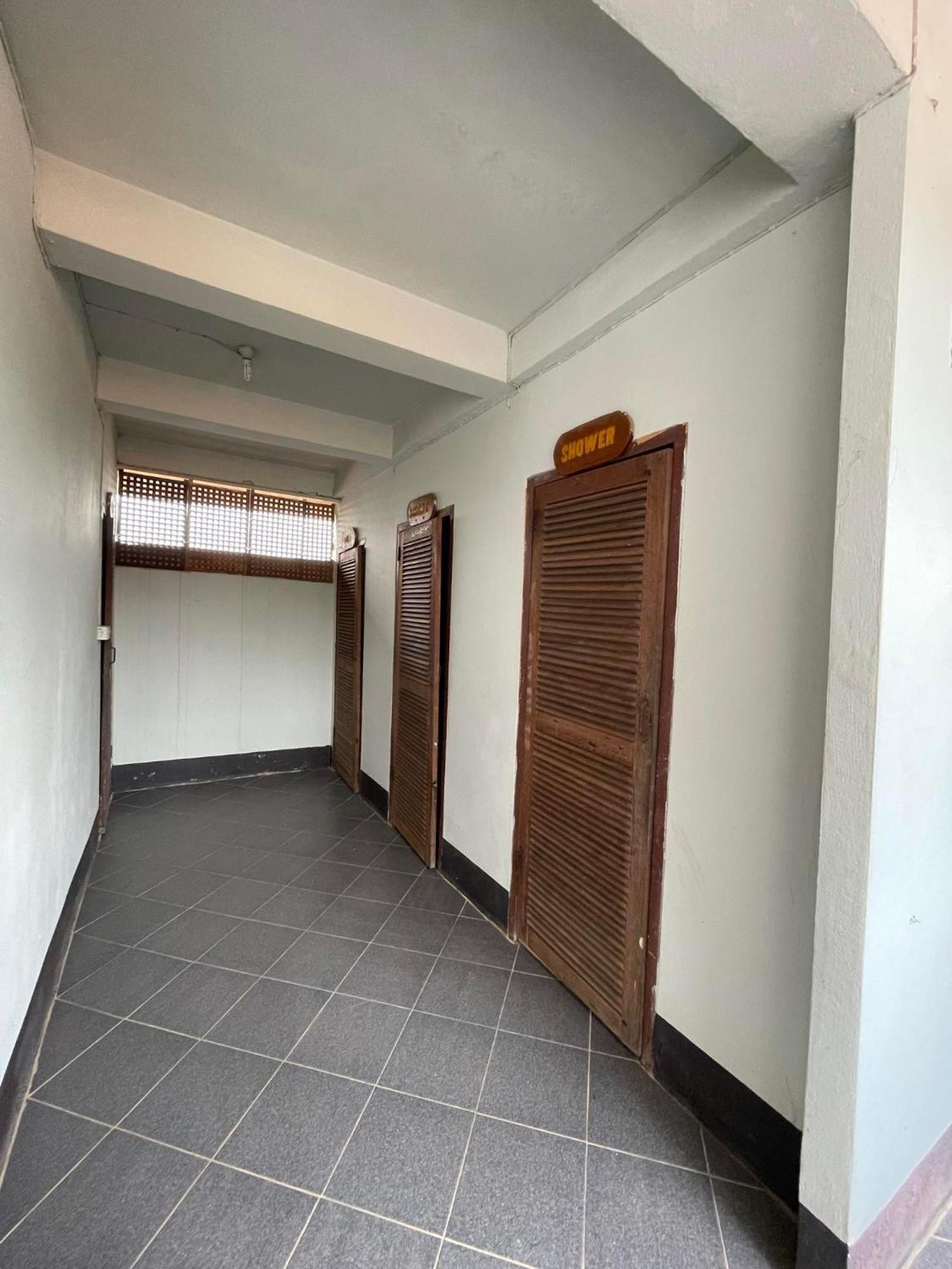 Thakhek Travel Lodge Exterior photo