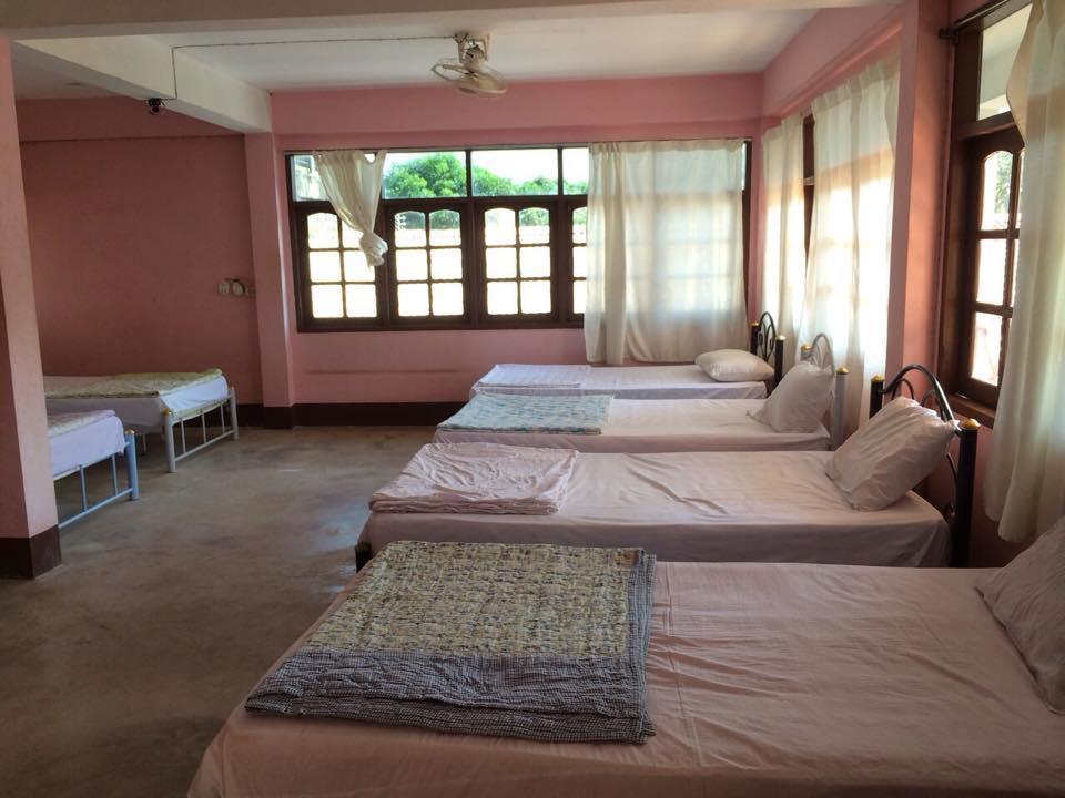 Thakhek Travel Lodge Exterior photo