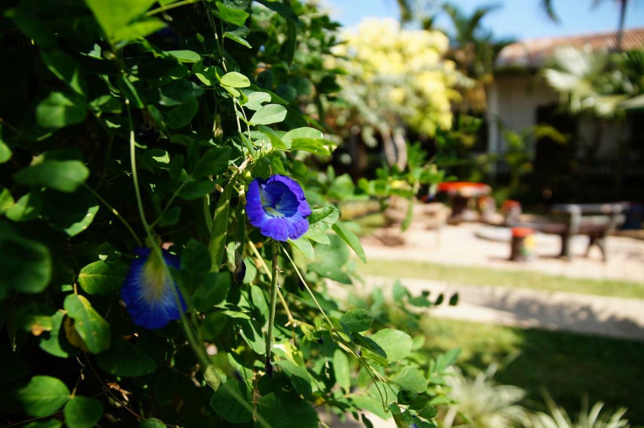 Thakhek Travel Lodge Exterior photo